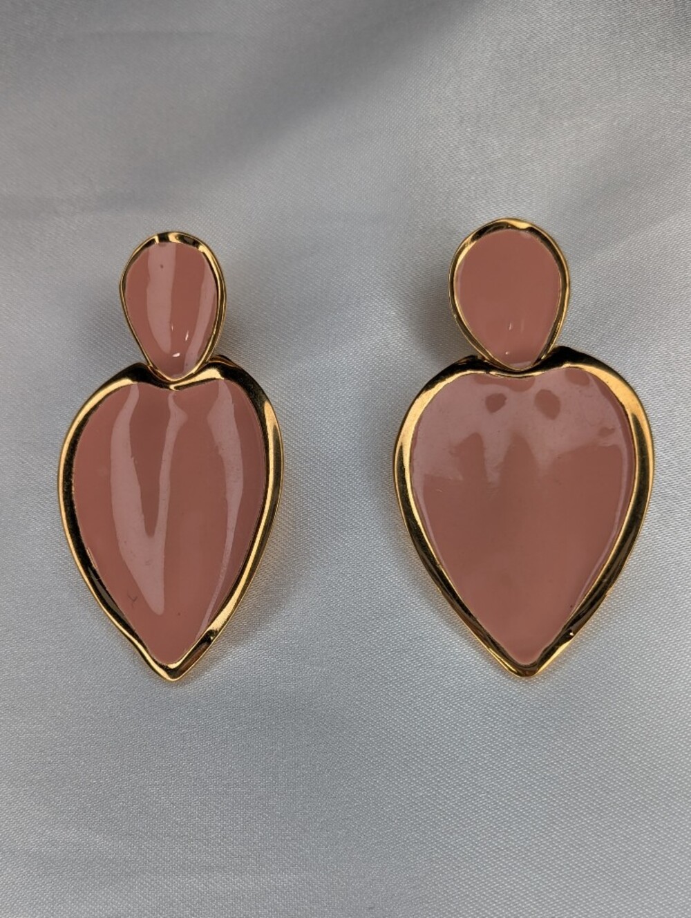 Napier Pink Enamel Gold Tone Heart Leaf Dangle Earrings 1980s Statement